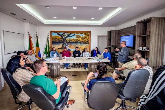 Prefeitura apresenta diagnóstico técnico do transporte público municipal a vereadores